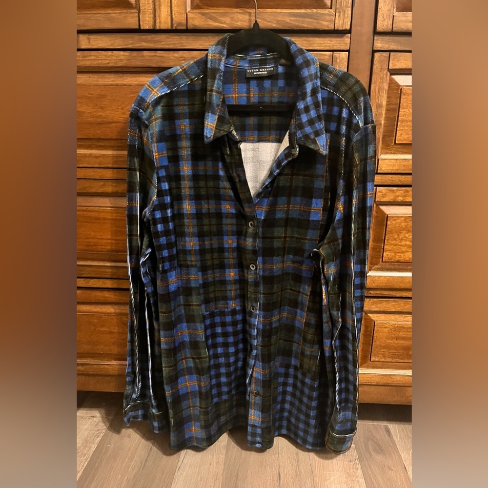 Susan Graver Blue and Black Plaid Casual Shirt